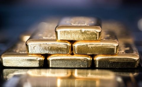 ۲ عامل موثر بر قیمت طلا در هفته جاری