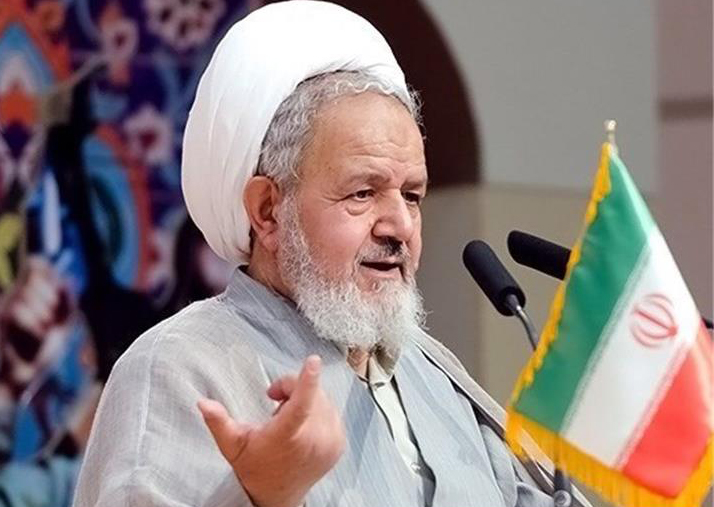 جمهوری اسلامی ایران به واسطه خون شهدا و نظام ولایت فقیه پا برجاست