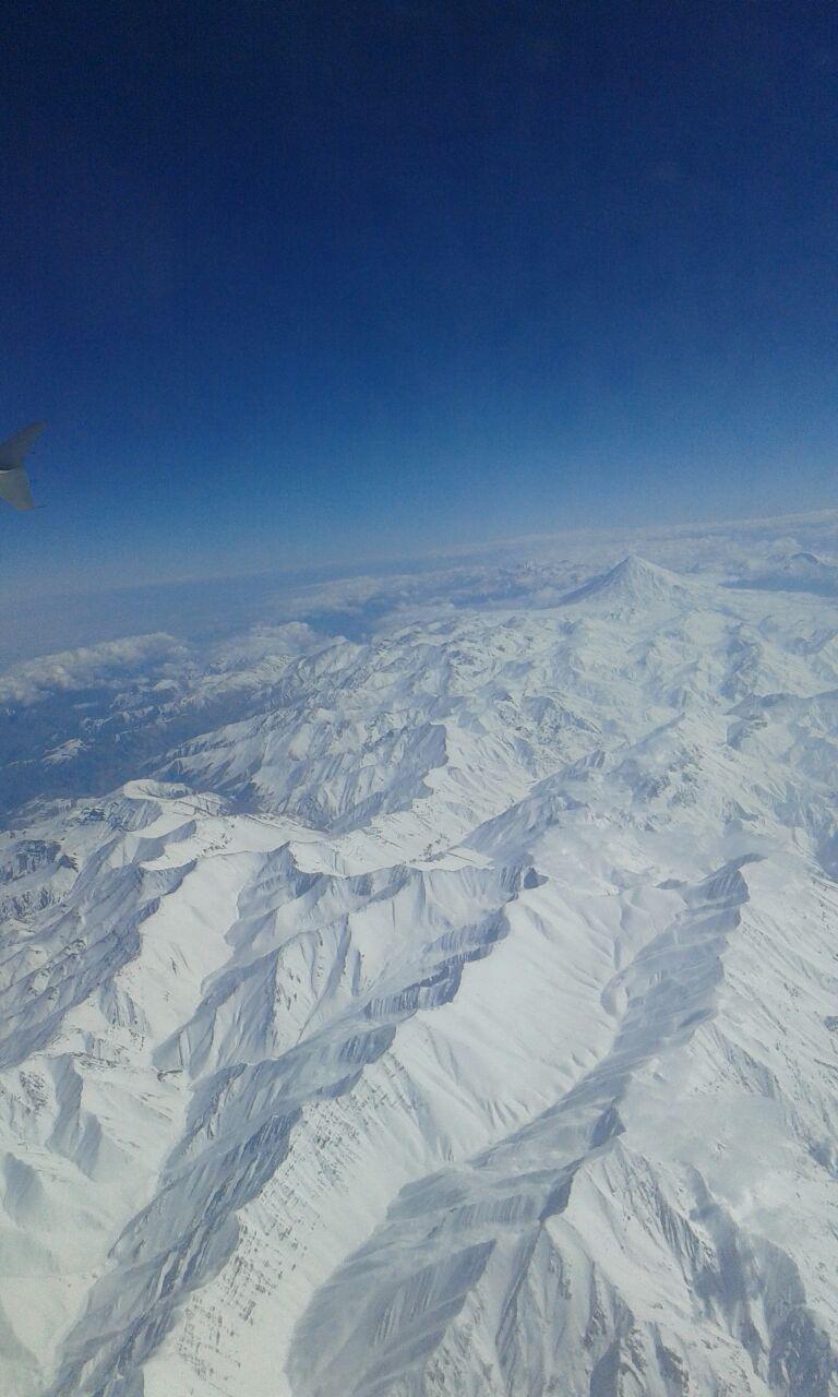 نمایی زیبا از قله دماوند + عکس