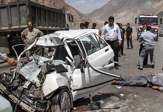 سقوط 3 روز یکبار یک ATR در جاده&zwnj;ها/ &laquo;عوارض&raquo; کمرشکن صنعت بیمه برای کاهش تلفات کجا می&zwnj;رود؟