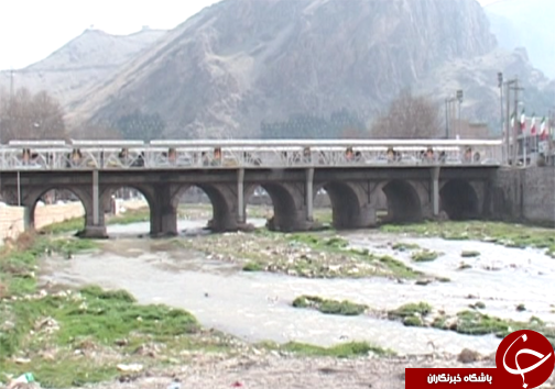 روایتی از چگونگی ساخت پل حاجی، به دست محروم حاج علی اصغر خرم آبادی+ تصـاویر