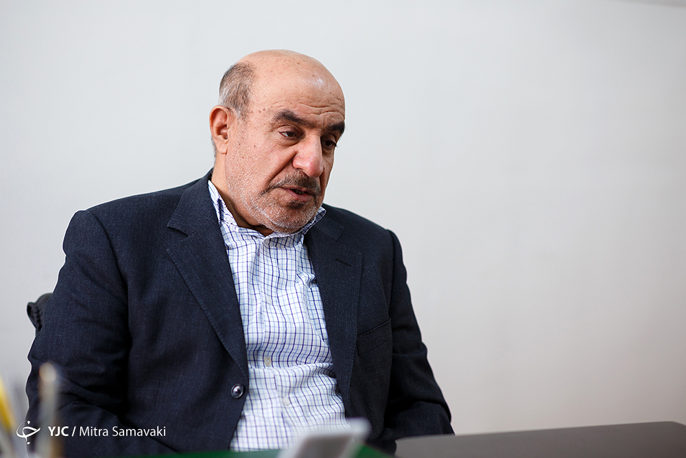 دولت در بحث ایجاد اشتغال به خود فریبی روی آورده است