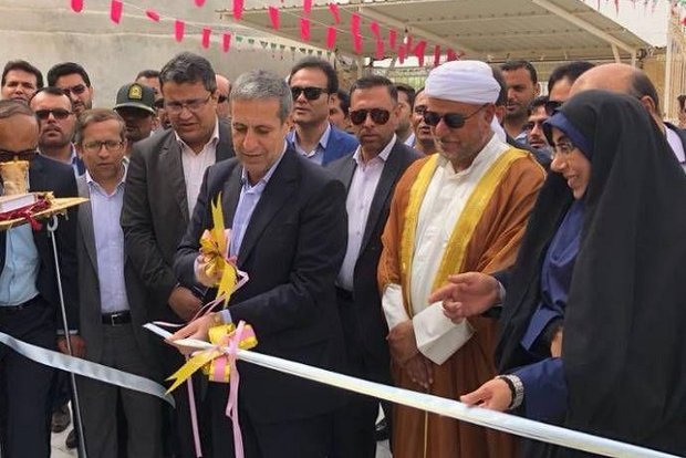 شهرداری چاه مبارک راه اندازی شد