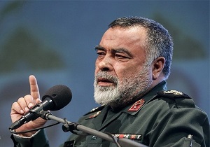 شبکه های مجازی، راهکار دشمن برای انحراف جوانان کشور از مسیر انقلاب