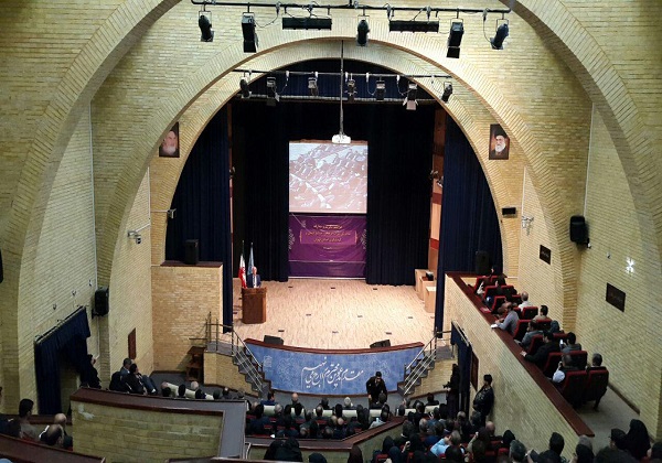 تهران با معرفی ظرفیت هایش تبدیل به یک مقصد بزرگ گردشگری می شود
