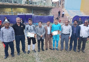 شکست سنگین سنگ آهن بافق