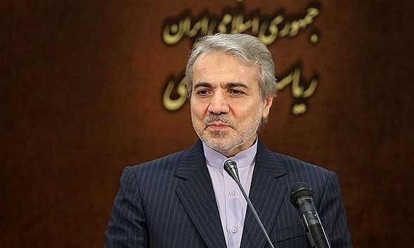 حقوق اسفند همه دستگاه&zwnj;های دولتی و نیروهای مسلح پرداخت شد/رشد اقتصادی در  9 ماهه ا&zwnj;ول سال جاری با نفت ٤/٤ درصد و بدون نفت ٤/٧ درصد