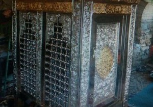 نصب ضریح امامزاده سید اسماعیل (ع) برنجگان