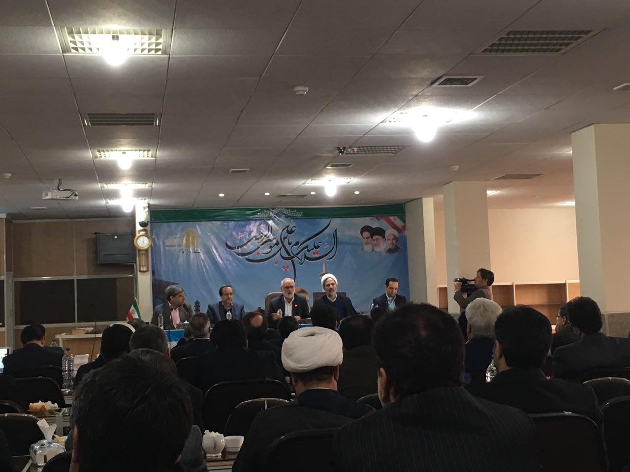 نیرو&zwnj;های انتظامى در برقراری نظم و امنیت چهارشنبه آخر سال حضوری فعال داشته باشند