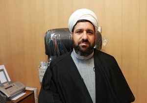 شهدا شاخص مسیر انقلاب هستند