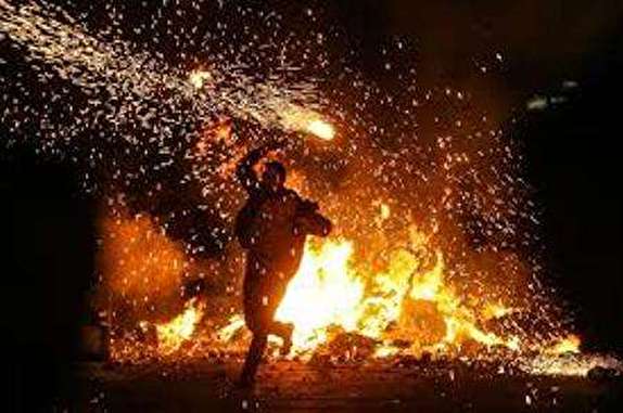 از سوختگی شدید تا قطع عضو ارمغان بازی با آتش در چهارشنبه آخر سال