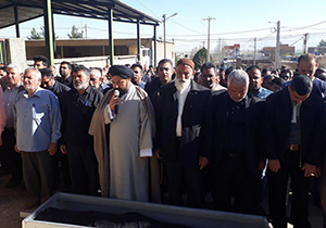 تشییع پیکر مادر شهید در بیضا