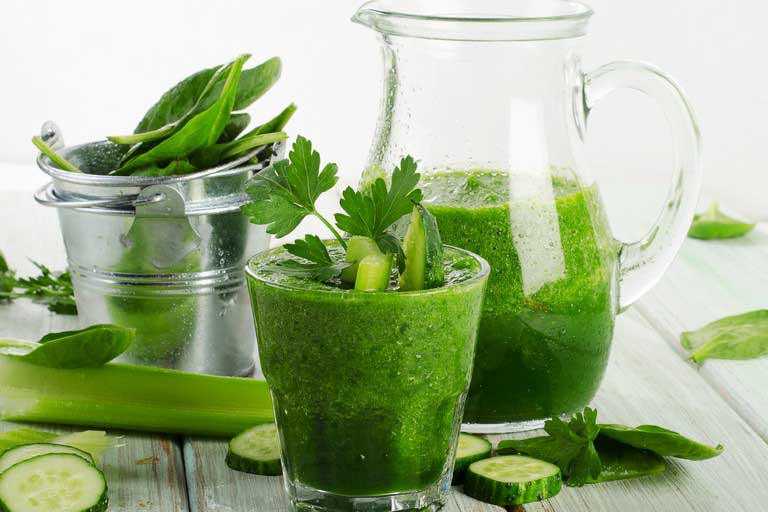 طرزتهیه اسموتی&zwnj;های خوشمزه و تاثیر آن&zwnj;ها برزیبا نگه&zwnj;داشتن پوست+تصاویر