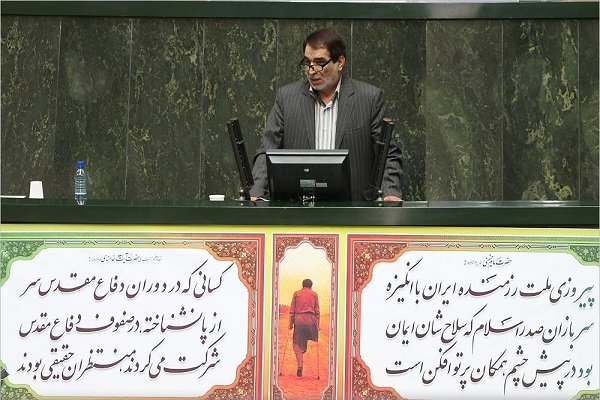آقای حجتی! از وضعیت کشاورزان اصفهان آگاهید؟/ رفیق بازی&zwnj;ها مملکت را به گِل می&zwnj;کشاند