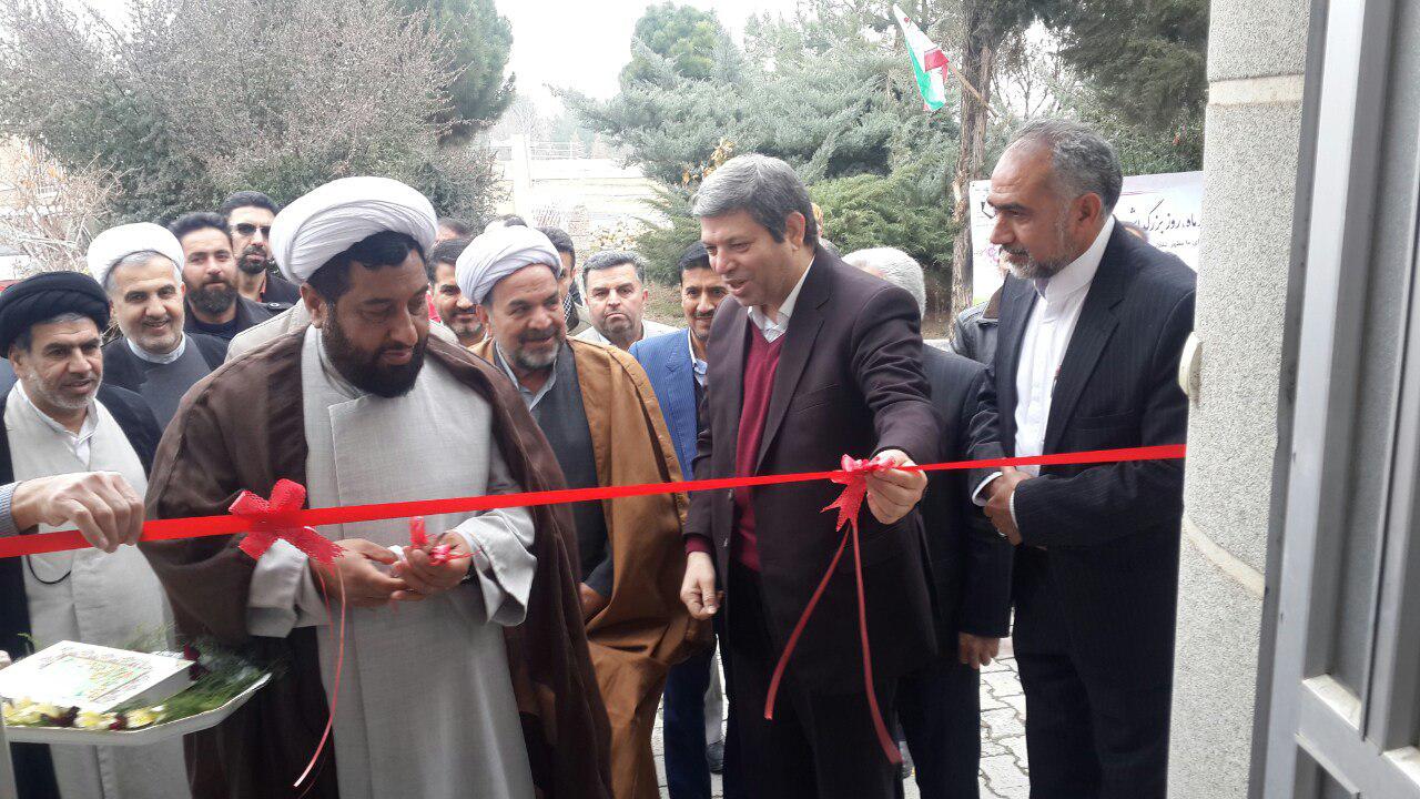 شهیدان الگوی الهام بخش انسان و جامعه متعادل هستند