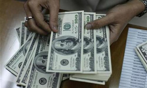 حذف دلار از ثبت سفارش اقدامی سنبلیک است