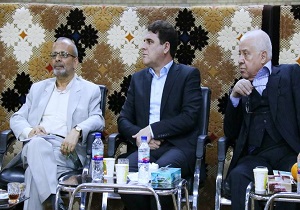 درحق کار آفرینان نباید جفا شود