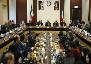 شهرداران فضایی توام با آرامش و نشاط برای مردم فراهم کنند