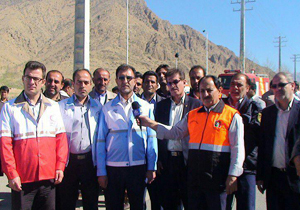 برگزاری مانور ترافیکی و خدمات سفر در لردگان