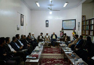 تدوین شیوه‌نامه اجرای برنامه‌های فرهنگی و هنری در شهرستان اردکان