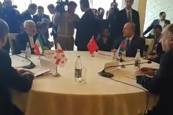 نشست چهارجانبه وزرای خارجه ایران، ترکیه، آذربایجان و گرجستان در باکو آغاز شد