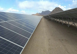 افتتاح نیروگاه خورشیدی 10مگاواتی در خوسف