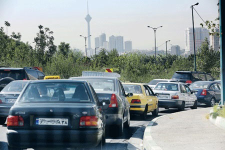 راهکار عضو شورای شهر برای ممانعت از تردد خودروهای پلاک شهرستان در پایتخت