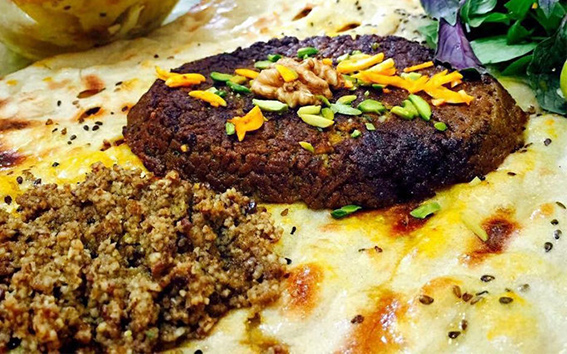 خورشت ماست و بریانی شاخص غذاهای سنتی  نصف جهان