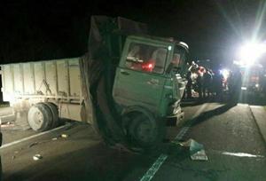 تصادف مرگبار بر اثر برخورد پژو با یک دستگاه بنز خاور درجاده ضیابر