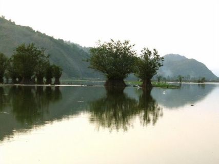 تالاب استیل آستارا پذیرای گردشگران نوروزی