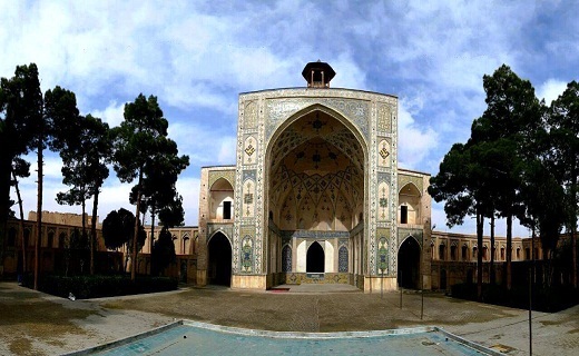 مسجد امام سمنان با قدمت 250 ساله تاریخ را به تصویر می کشد