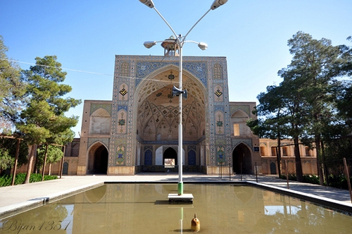 مسجد امام سمنان با قدمت 250 ساله تاریخ را به تصویر می کشد