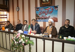 زیر سوال بردن عملکرد  خدمتگزاران نظام، دهن کجی به نظام  مقدس جمهوری اسلامی است