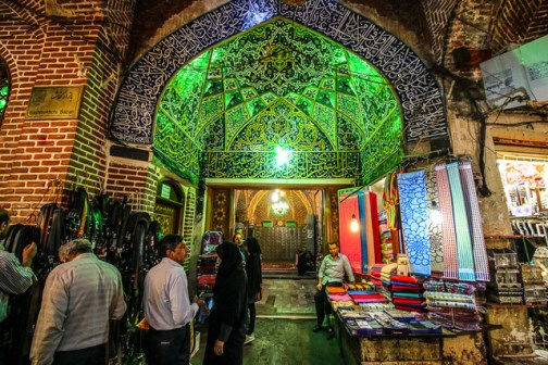 شور و شوق خرید عید در بازار بزرگ تاریخی تبریز