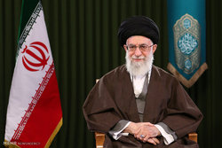 فیلم کامل سخنرانی رهبر انقلاب در حرم مطهر رضوی (ع)