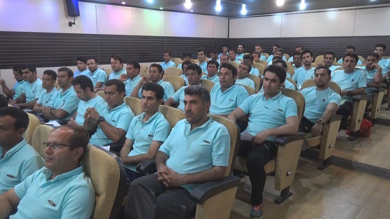 برگزاری کلاس توجیهی نیم فصل داوران در دهدشت