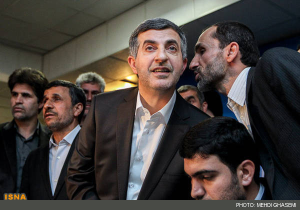 &laquo;مهدی جهانگیری&raquo; چگونه مولتی میلیاردر شد؟/مواهب رفاقت با &laquo;بقایی&raquo; از جیب مردم +تصاویر و اسناد