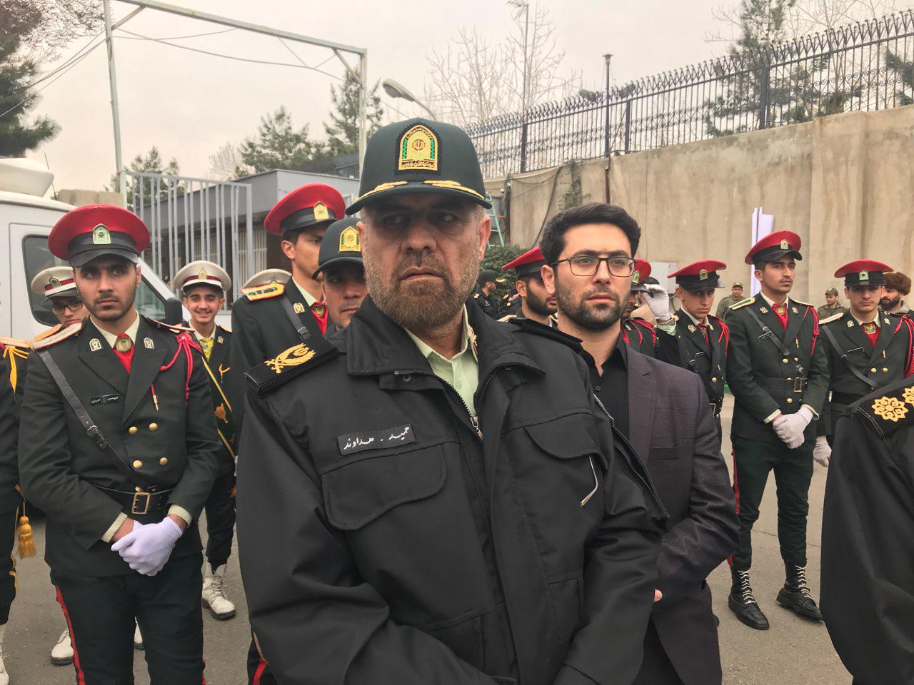 300 تن از اخلالگران&zwnj; در حادثه پاسداران دستگیر شدند/ آرامش و امنیت امروز ثمره خون شهدای نیروی انتظامی