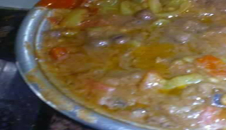 بازی با جان دانشجویان/غذای خطرناکی که در یک دانشگاه سرو می شود+تصاویر