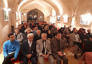 جشن امضا کتاب فارسی قزوینی