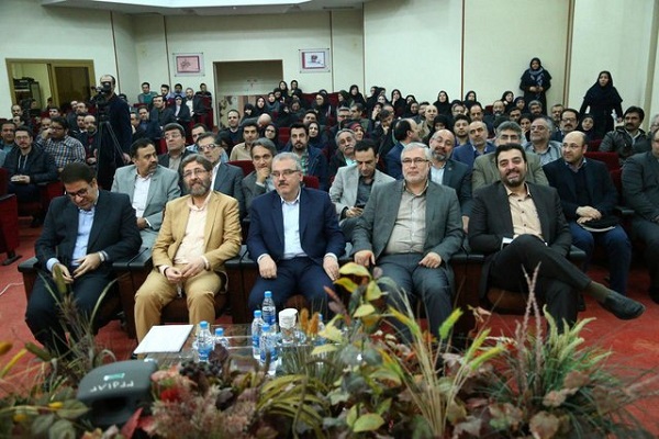 مراسم معارفه مدير جديد راديو ايران برگزار شد
