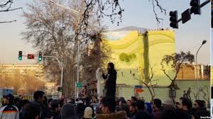 واکنش پلیس پایتخت به انتشار ویدئوی برخورد پلیس با دختری که کشف حجاب کرده بود