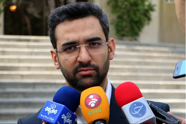 تخلف برخی اپراتورهای موبایل در نقض حریم خصوصی کاربران
