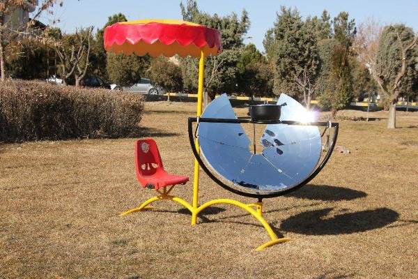 خوراک پز خورشیدی صفحه &shy;ای ساخته شد