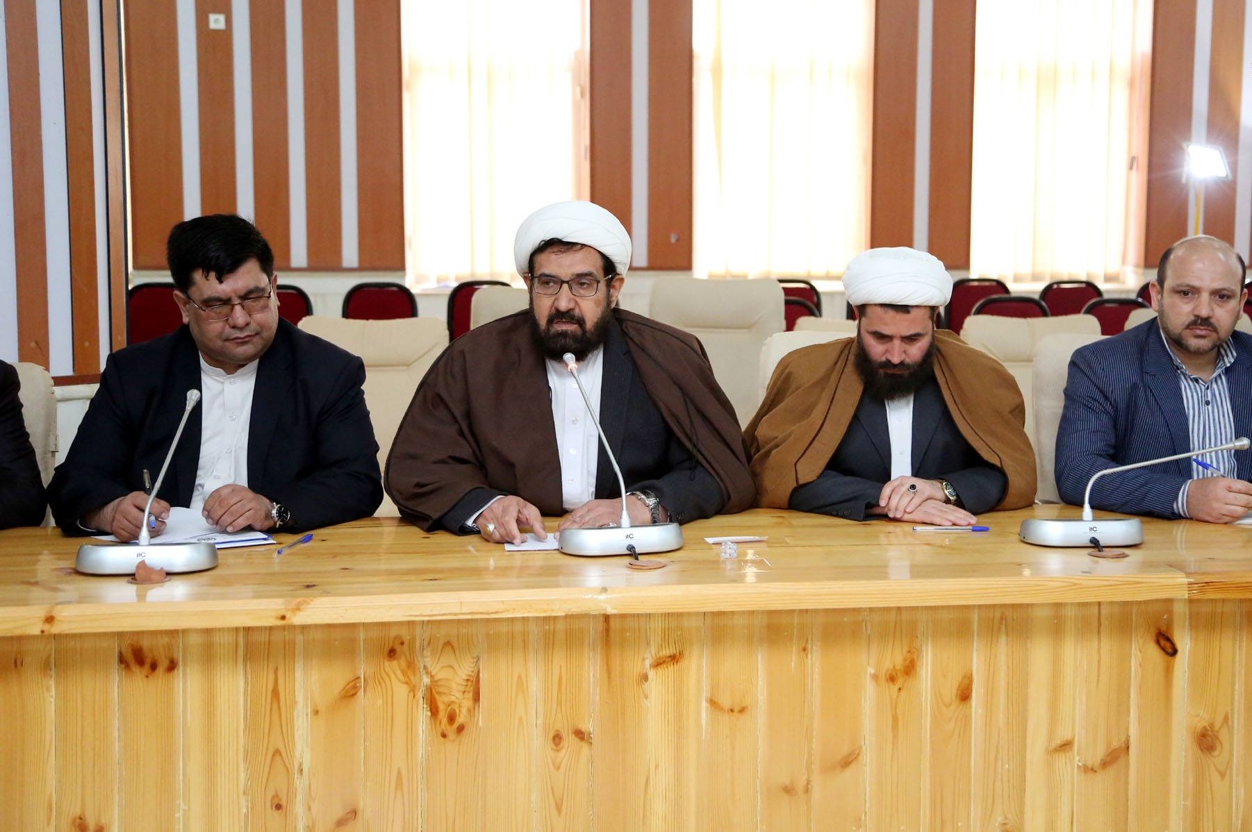 گزارش تصویری از دیدار &laquo;اشرف غنی&raquo; با علمای شیعه هرات