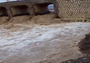 طغیان رودخانه در روستای شاهویس‌آباد + فیلم