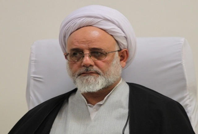 واکنش امام جمعه ایلام نسبت به انتقادات و حواشی اخیر