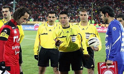 تساوی استقلال و پرسپولیس در دربی های با قضاوت فغانی تساوی استقلال و پرسپولیس در دربی های با قضاوت فغانی