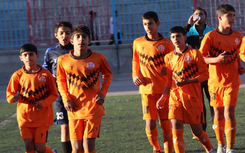 کار صعود نونهالان مس به روز آخر کشید