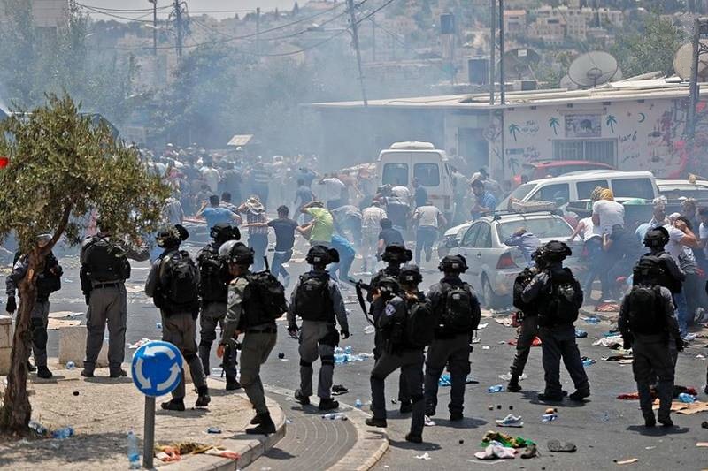 جوانان فلسطینی در کرانه باختری با نظامیان اشغالگر قدس درگیر شدند